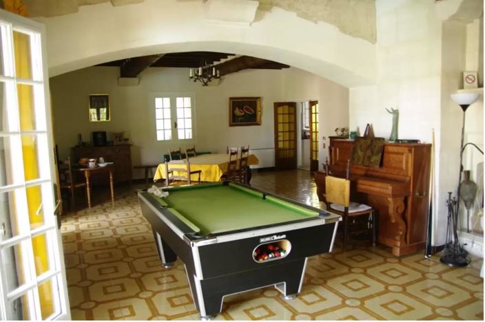 Image No.7-12 Bed House for sale