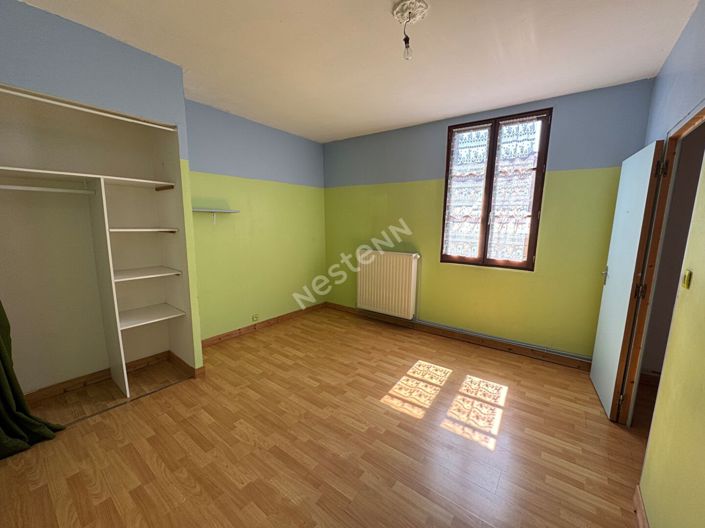 Image No.10-3 Bed House for sale