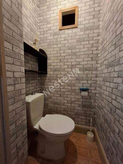 Image No.18-7 Bed House for sale