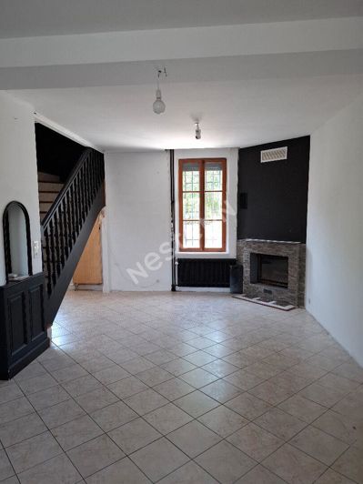 Image No.7-7 Bed House for sale