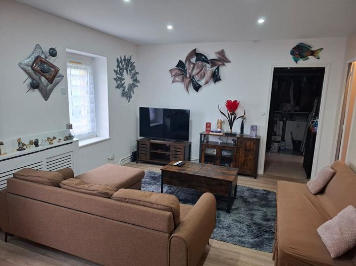 Image No.2-3 Bed House for sale