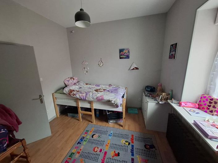 Image No.9-3 Bed House for sale
