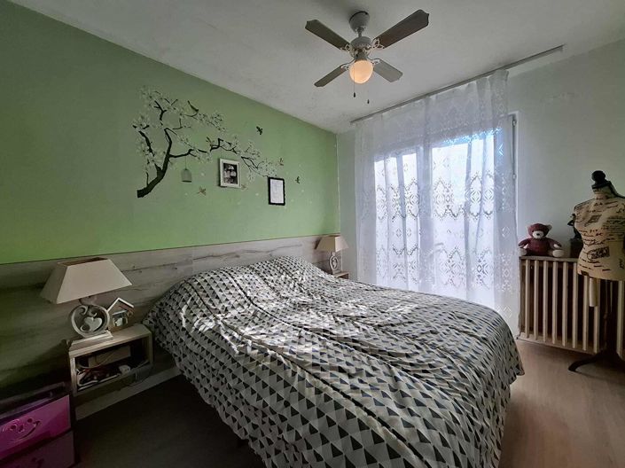 Image No.3-3 Bed House for sale