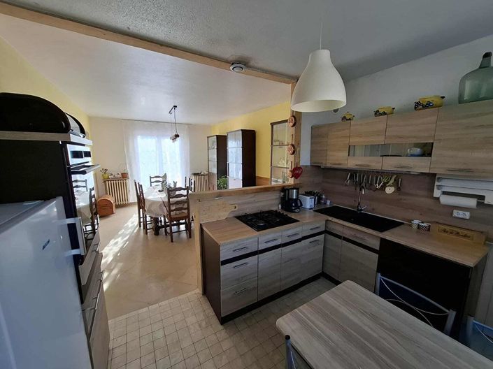 Image No.8-3 Bed House for sale