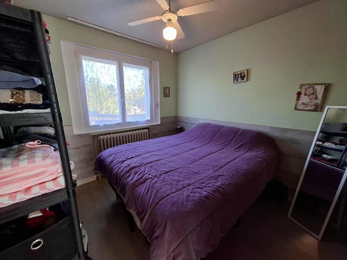 Image No.9-3 Bed House for sale