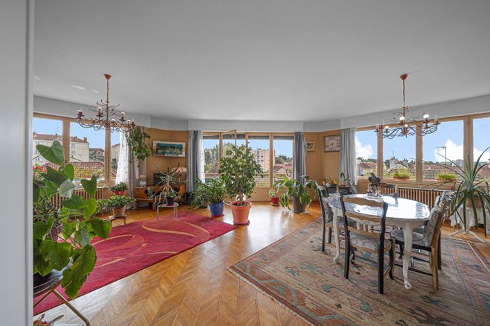 Image No.6-3 Bed Apartment for sale