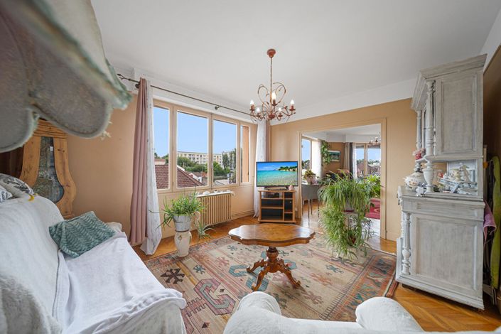Image No.7-3 Bed Apartment for sale