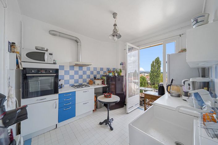 Image No.8-3 Bed Apartment for sale