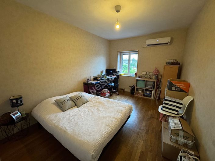 Image No.4-5 Bed House for sale