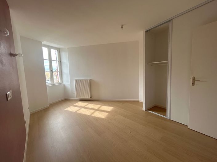 Image No.4-3 Bed House for sale