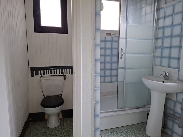 Image No.4-6 Bed House for sale