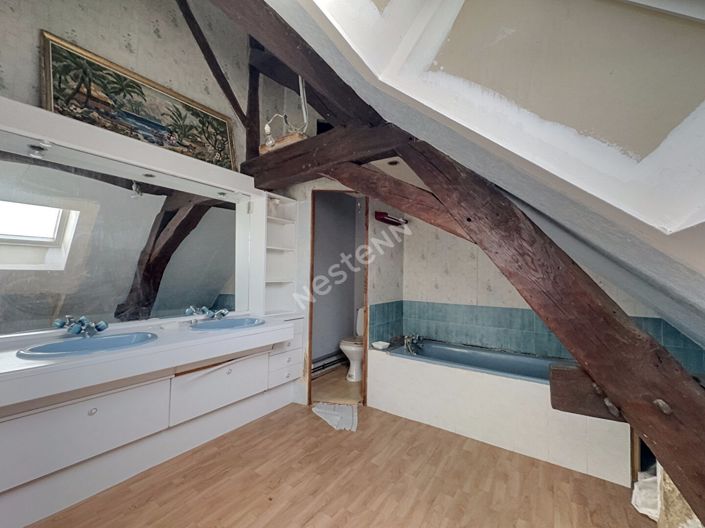 Image No.11-3 Bed House for sale