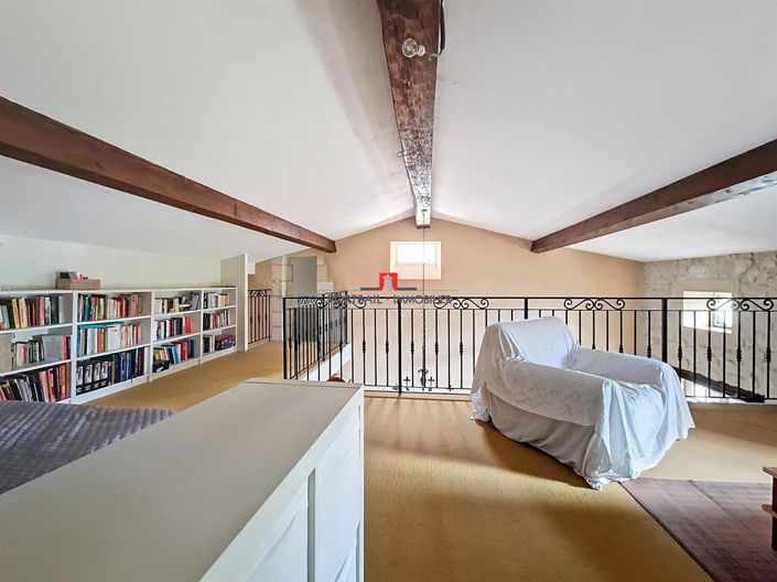 Image No.16-5 Bed House for sale