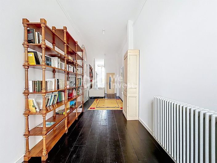 Image No.12-12 Bed Property for sale