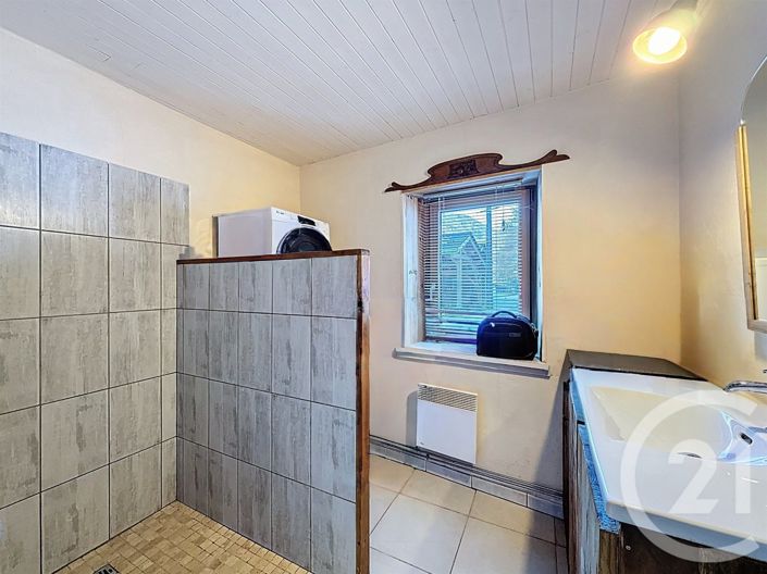 Image No.17-6 Bed House for sale