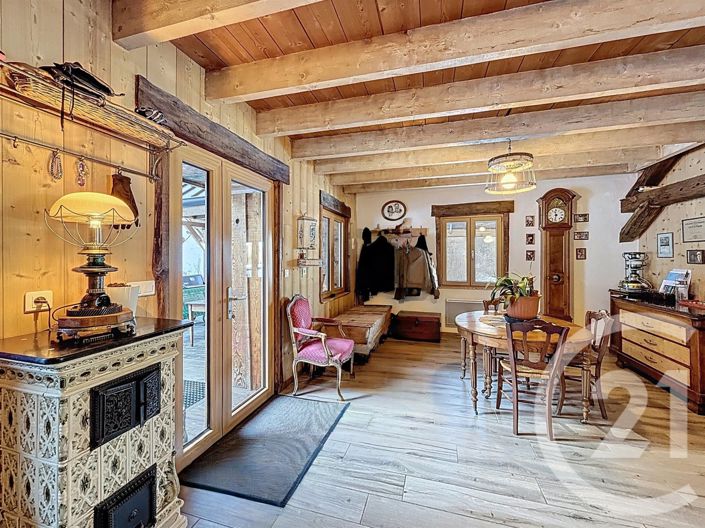 Image No.3-6 Bed House for sale