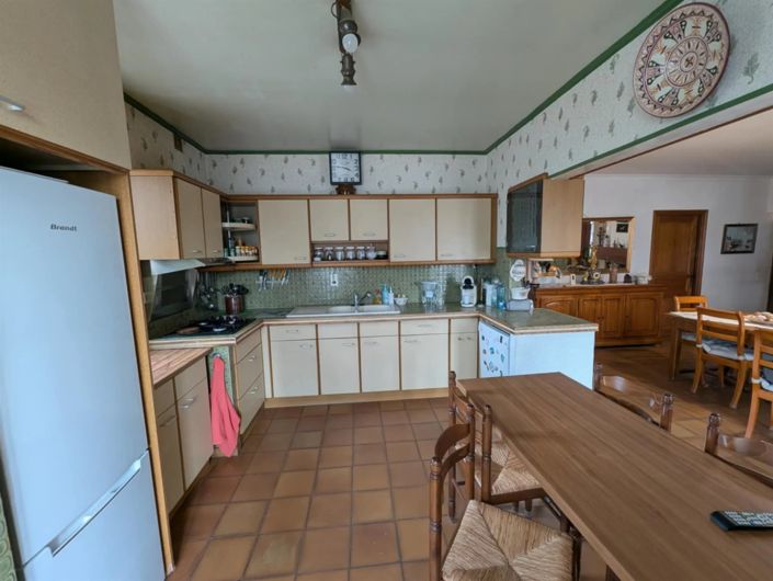 Image No.5-4 Bed House for sale