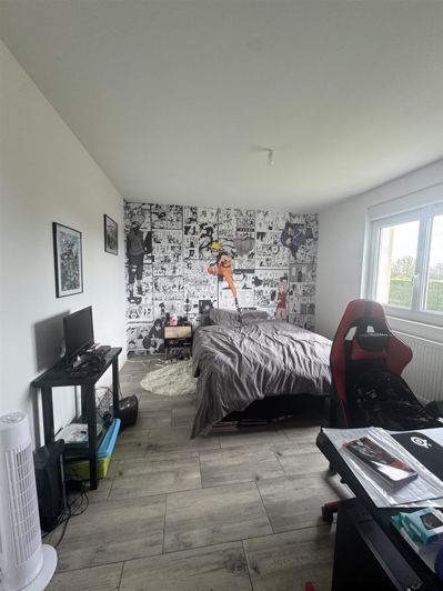 Image No.10-3 Bed House for sale