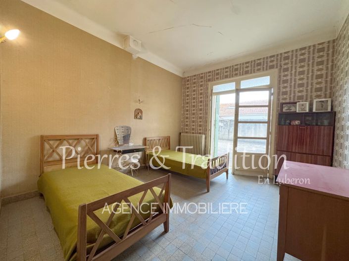 Image No.7-5 Bed House for sale