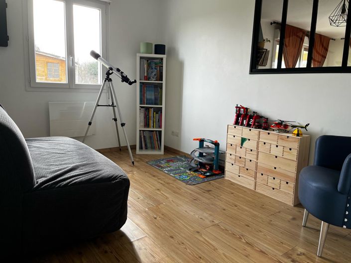Image No.5-5 Bed House for sale
