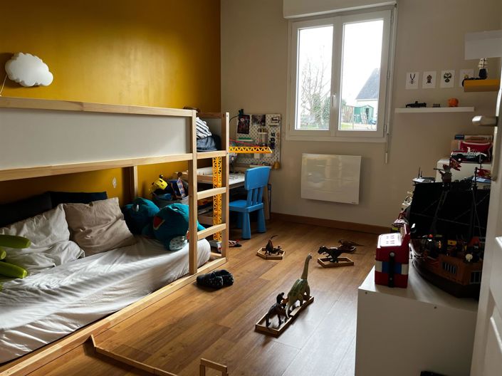 Image No.6-5 Bed House for sale
