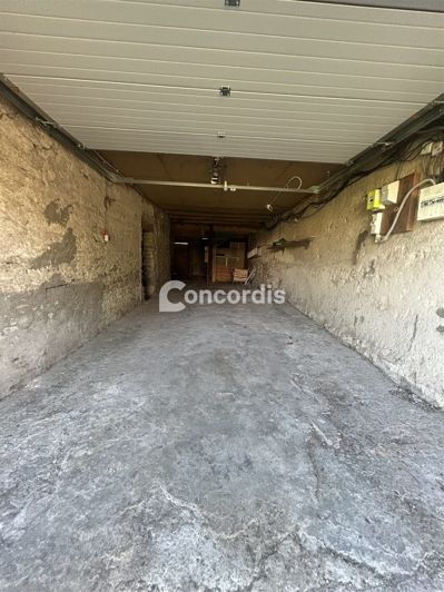 Image No.14-4 Bed House for sale