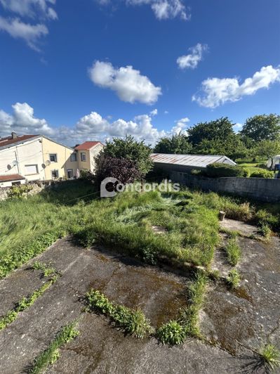 Image No.20-4 Bed House for sale