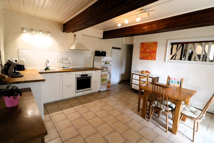 Image No.30-2 Bed House for sale