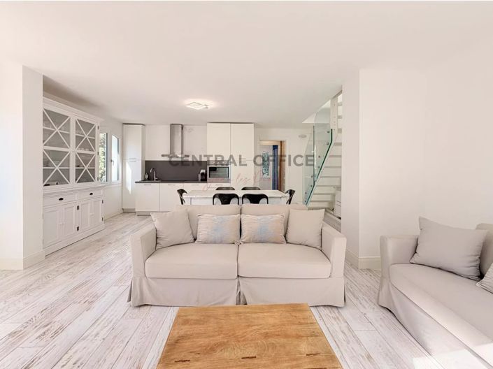Image No.7-3 Bed Apartment for sale