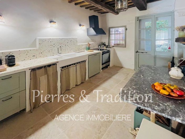 Image No.5-5 Bed House for sale