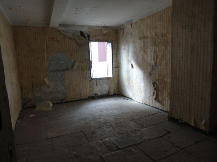 Image No.6-House for sale