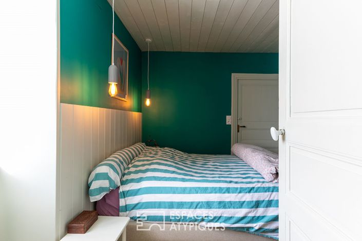 Image No.17-5 Bed Property for sale