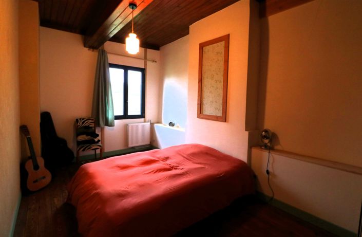 Image No.11-5 Bed House for sale