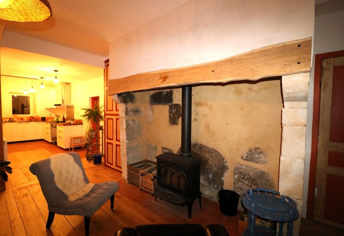 Image No.27-5 Bed House for sale