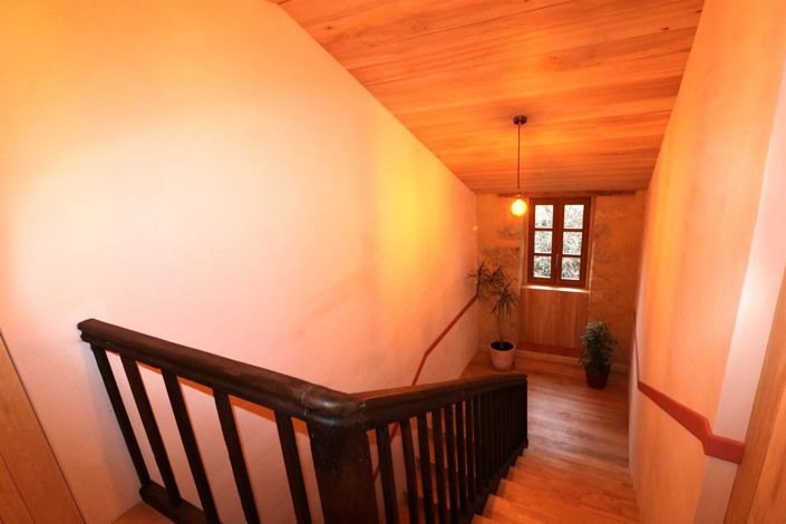 Image No.31-5 Bed House for sale