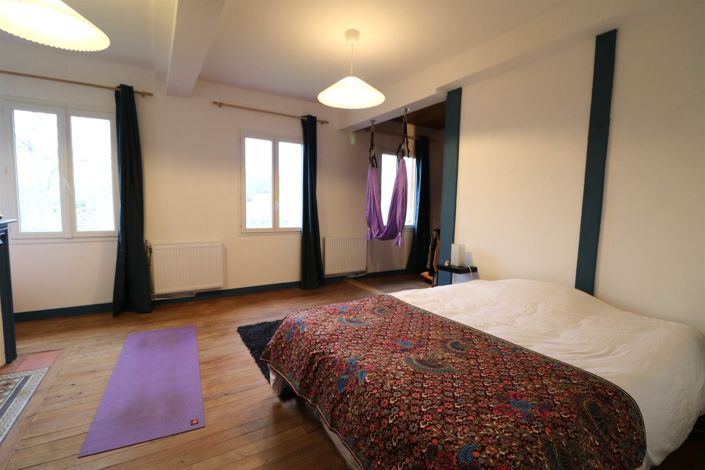 Image No.36-5 Bed House for sale
