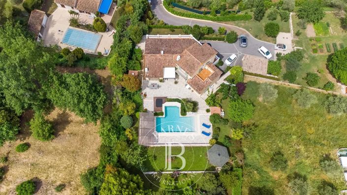 Image No.9-6 Bed House for sale