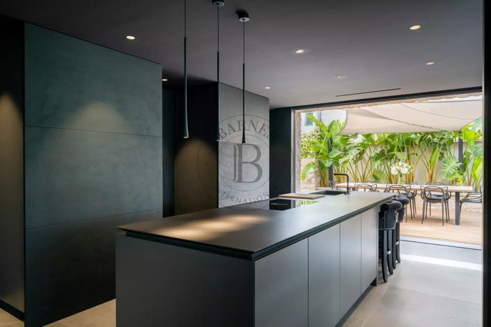 Image No.4-4 Bed House for sale