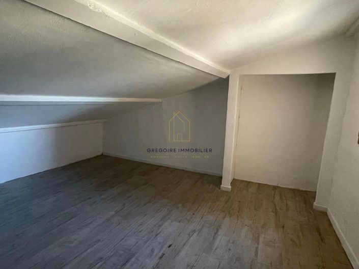Image No.11-4 Bed House for sale