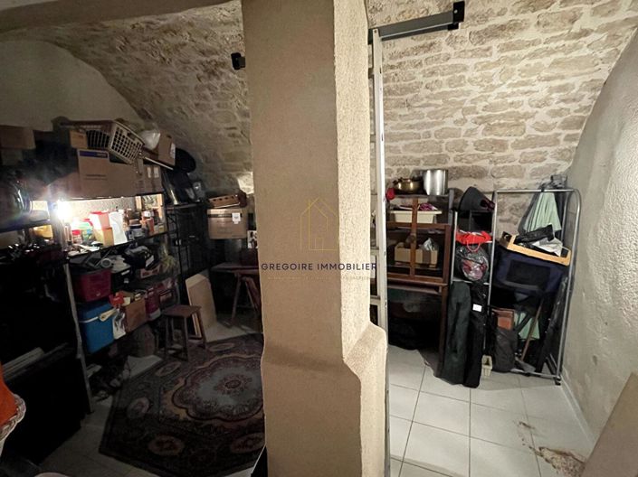 Image No.17-3 Bed House for sale