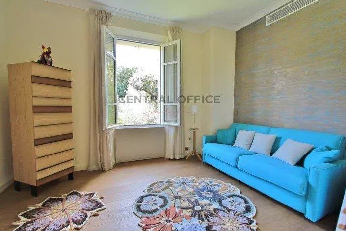 Image No.11-3 Bed Apartment for sale
