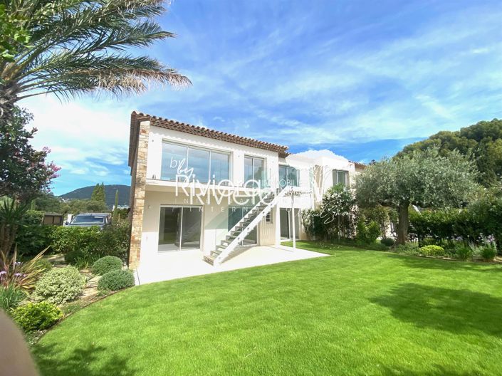 Image No.3-Maison de 4 chambres à vendre à Cavalaire-sur-Mer