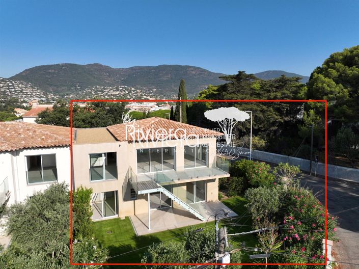 Image No.5-4 Bed House for sale