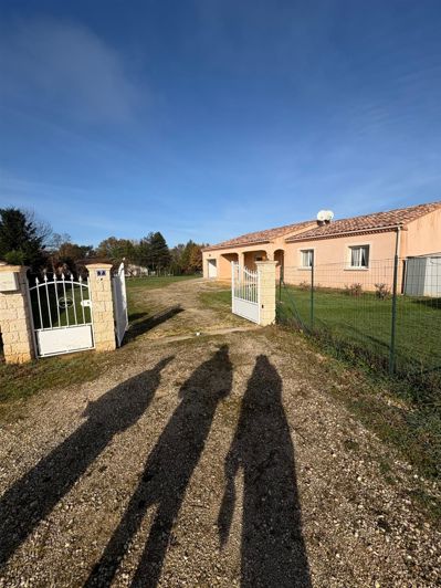 Image No.18-3 Bed House for sale
