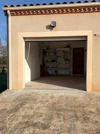 Image No.19-3 Bed House for sale