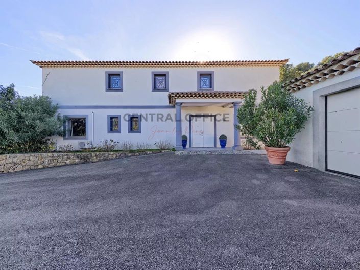Image No.24-4 Bed House for sale