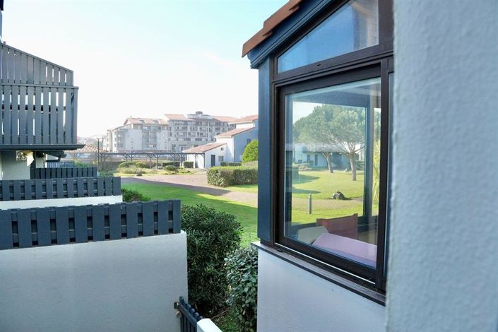 Image No.10-1 Bed Apartment for sale