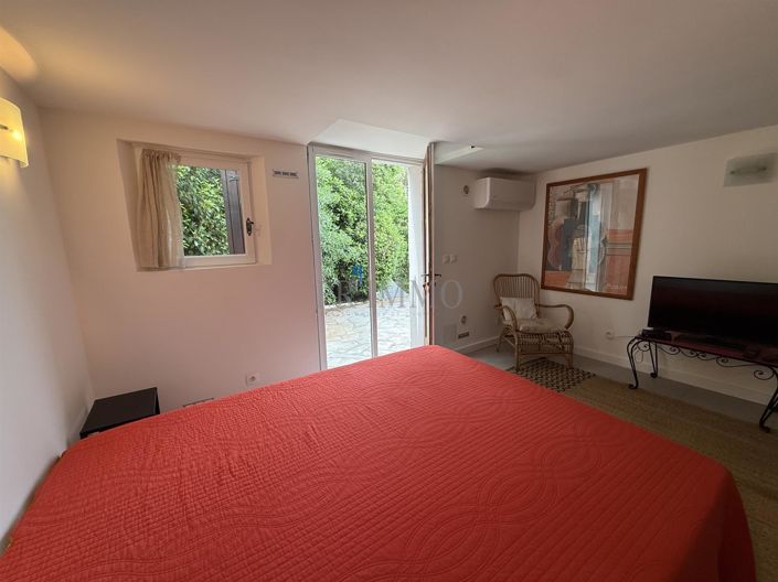 Image No.21-4 Bed House for sale