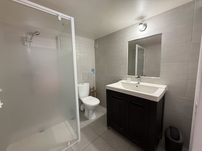 Image No.22-4 Bed House for sale