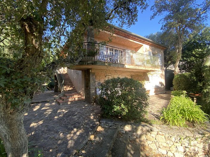 Image No.2-Maison de 4 chambres à vendre à Saint-Raphael